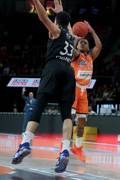 并在账面上 并在账面上